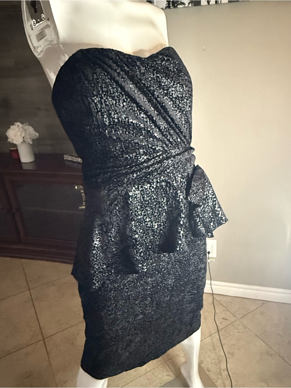 Badgley Mischka Collection Black Strapless Peplum Dress 14